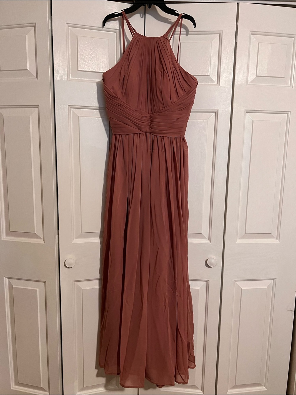 Women’s Mauve Halter Chiffon Formal Maxi Dress